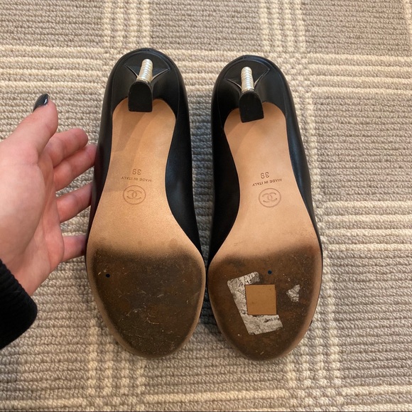 Chanel Pumps With Pearl Heel - Picture 5 of 7